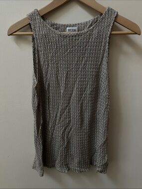 Moda Petite Neutral Waffle Knit Tank Top in Heather Taupe